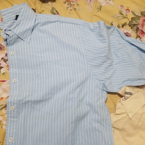a bundle of formal shirts - Picture 2 of 5